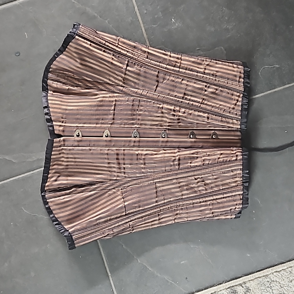 Chocolate striped overbust corset